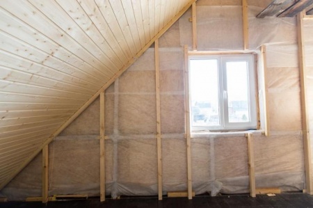 Isolation int&eacute;rieure par soufflage, une solution efficace et rapide